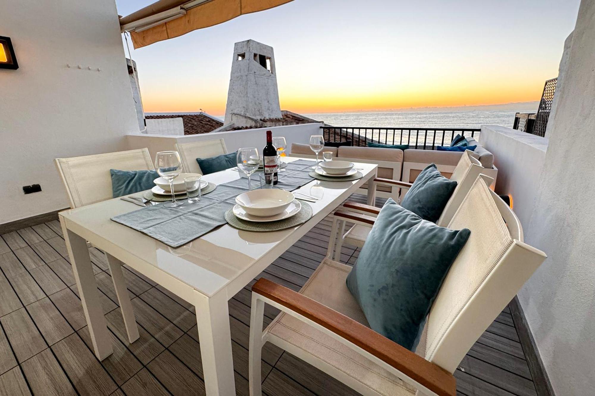 Beachhouse Galore Estepona Extérieur photo